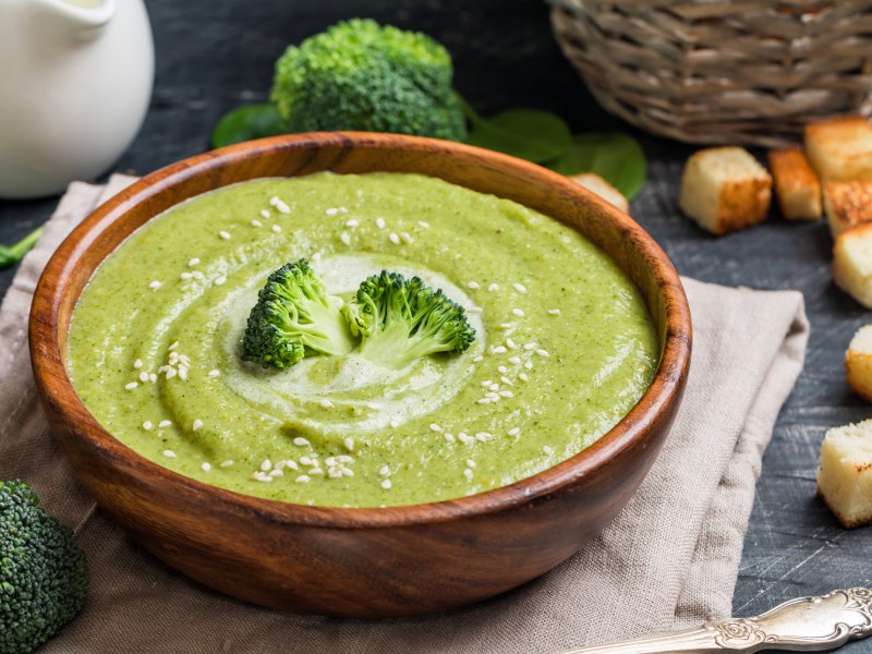 Velouté de brocolis au chèvre frais