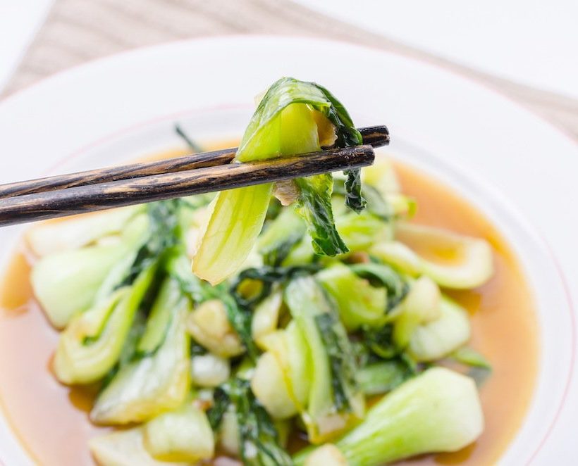 Chou pak choi braisés au sésame